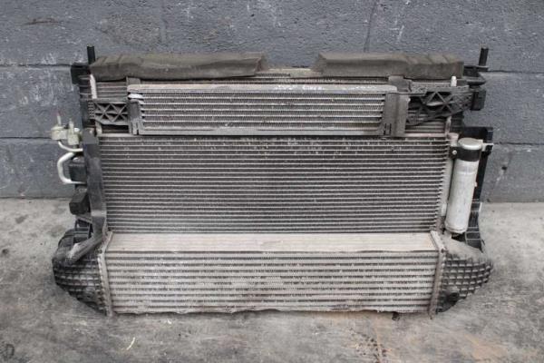 RADIATEUR COMPLET FORD FOCUS 3 , 2014-2020 2.0TDCI - Vue 1